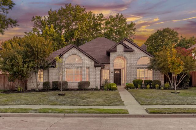 910 Blackstone Drive, Allen, TX 75002
