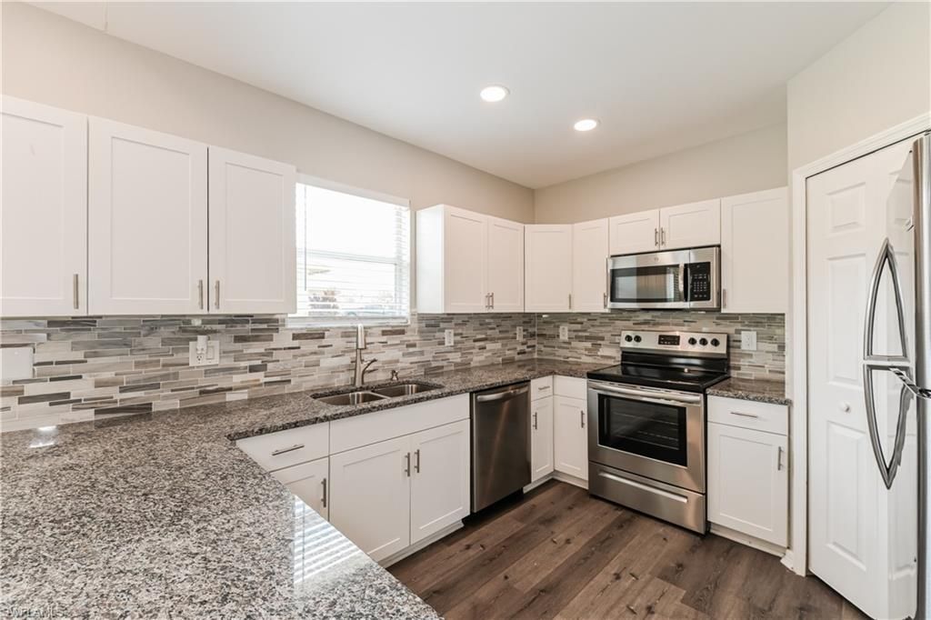 3608 39th ST SW, LEHIGH ACRES, FL 33976 — photo 4