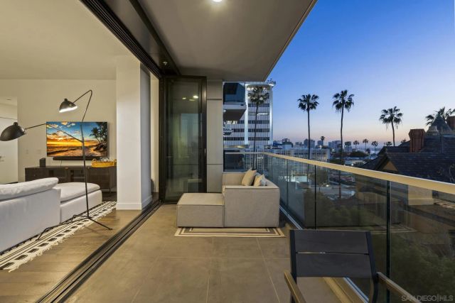 2604 5th Ave 406, San Diego, CA 92103