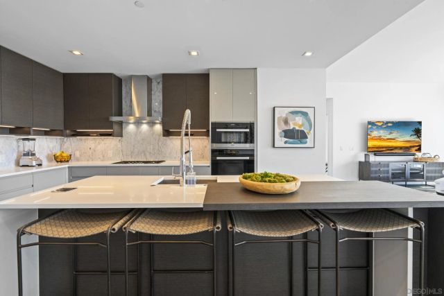 2604 5th Ave 406, San Diego, CA 92103