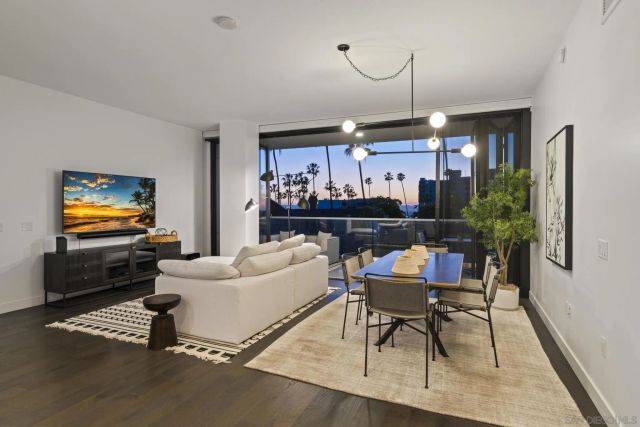 2604 5th Ave 406, San Diego, CA 92103