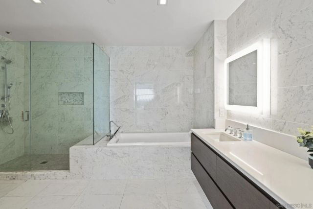 2604 5th Ave 406, San Diego, CA 92103