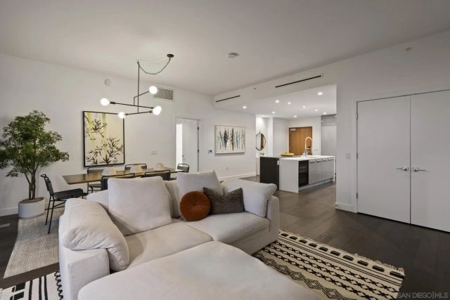2604 5th Ave 406, San Diego, CA 92103
