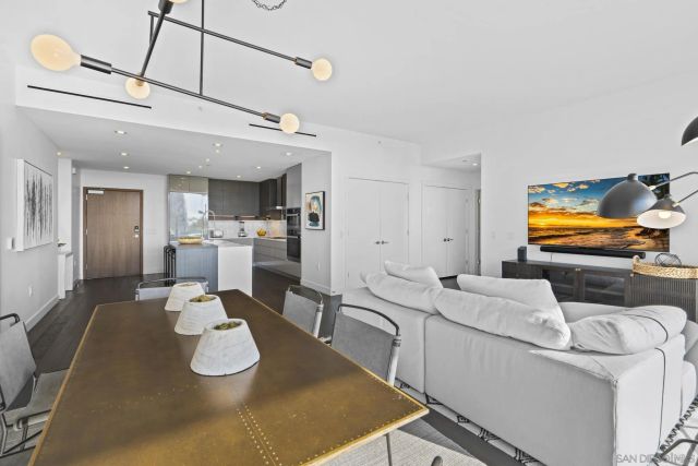 2604 5th Ave 406, San Diego, CA 92103