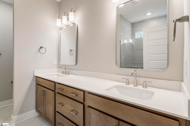 200 Highland Street, Taylors, SC 29687