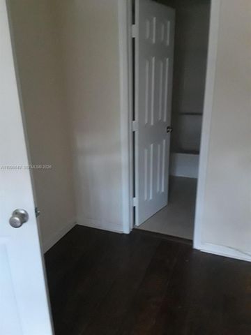 125 San Remo Blvd, North Lauderdale, FL 33068