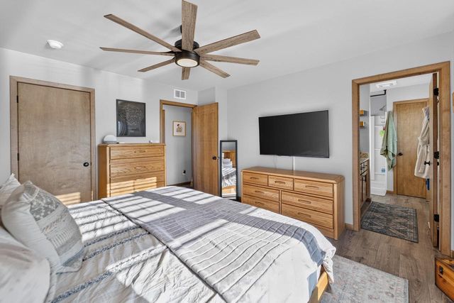 1819 Morning Mist Way, Madison, WI 53718