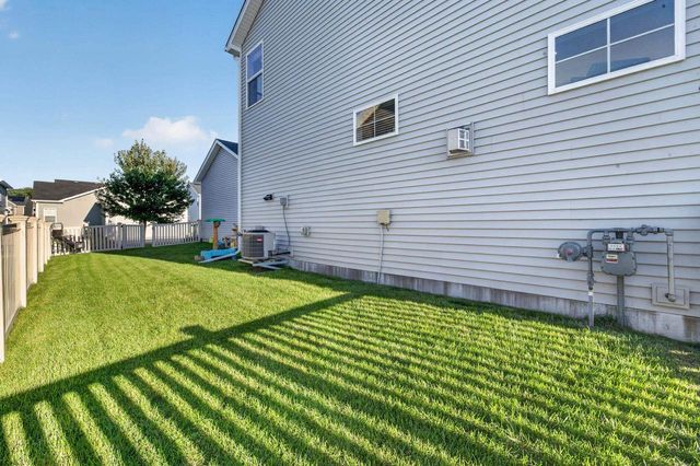 1819 Morning Mist Way, Madison, WI 53718