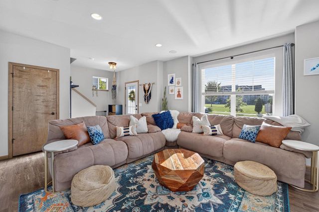 1819 Morning Mist Way, Madison, WI 53718