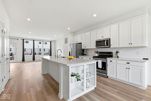 14565 Pomona Lane, Carmel, IN 46074