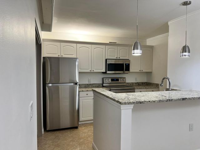 3114 31st Way, West Palm Beach, FL 33407