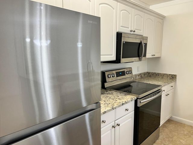 3114 31st Way, West Palm Beach, FL 33407