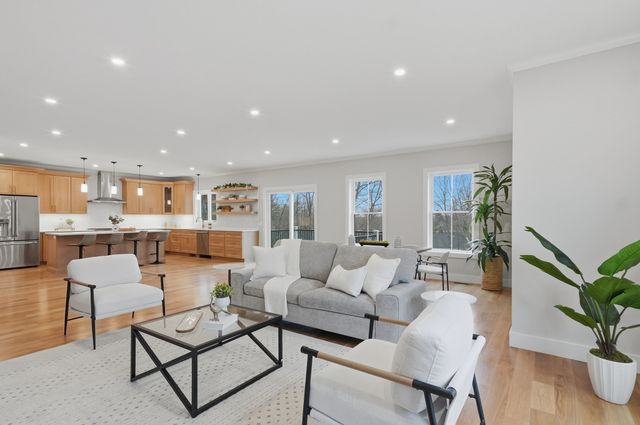 126 Green Street, Stoneham, MA 02180