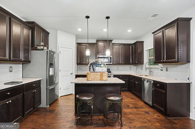 855 Archie Drive, Mcdonough, GA 30252