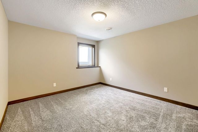 20883 Peony Lane, Rogers, MN 55374