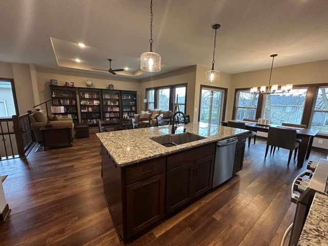 20883 Peony Lane, Rogers, MN 55374