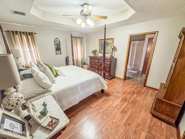 200 Babbling Brook Drive, Lafayette, LA 70506