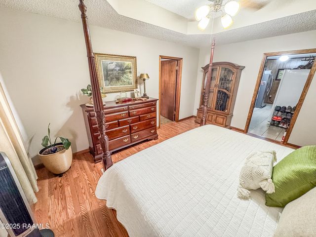 200 Babbling Brook Drive, Lafayette, LA 70506