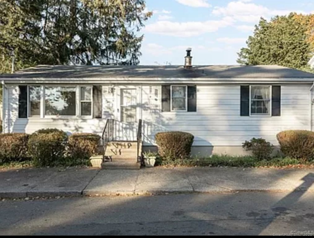 20 Parker Place, Branford, CT 06405