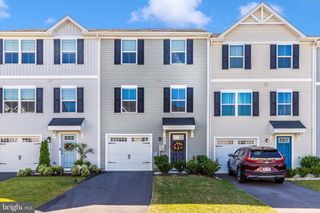 303 BAIT RD, Inwood, WV 25428