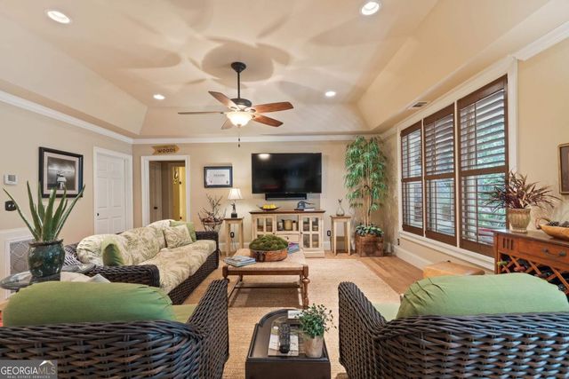 1071 Eaglewood Way, Greensboro, GA 30642