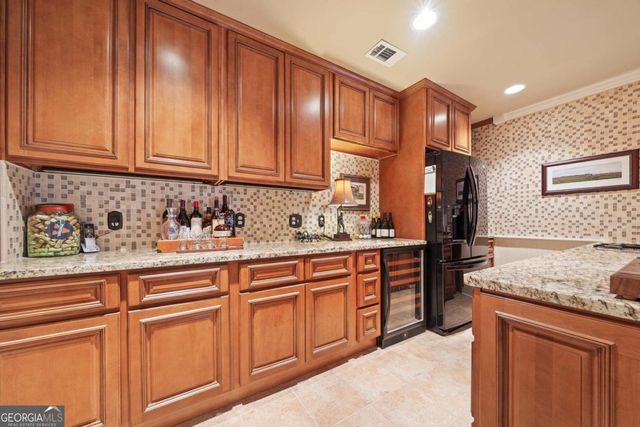 1071 Eaglewood Way, Greensboro, GA 30642