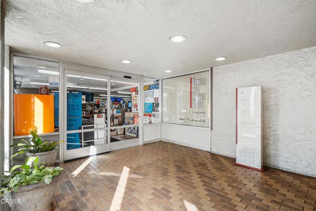 800 W 1st Street 2107, Los Angeles, CA 90012