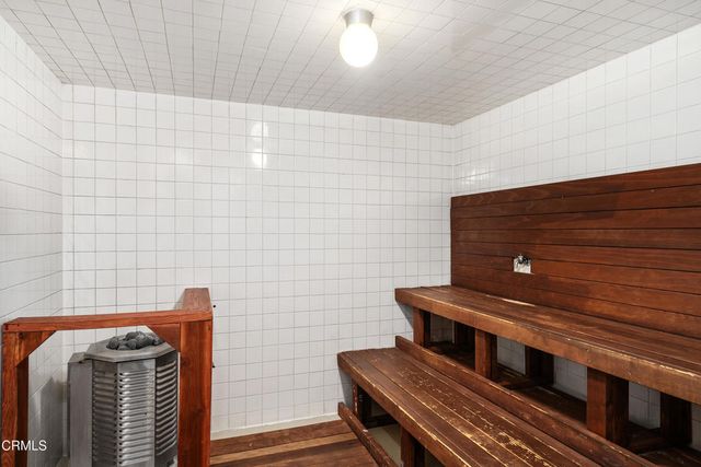 800 W 1st Street 2107, Los Angeles, CA 90012
