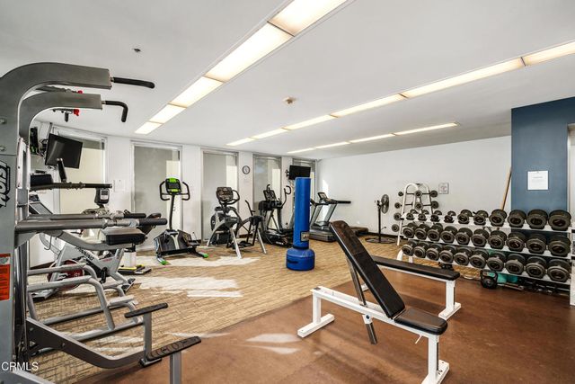 800 W 1st Street 2107, Los Angeles, CA 90012
