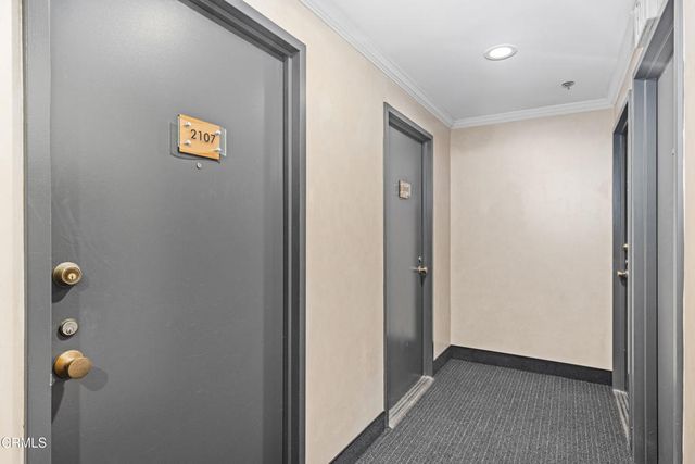 800 W 1st Street 2107, Los Angeles, CA 90012