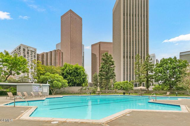 800 W 1st Street 2107, Los Angeles, CA 90012