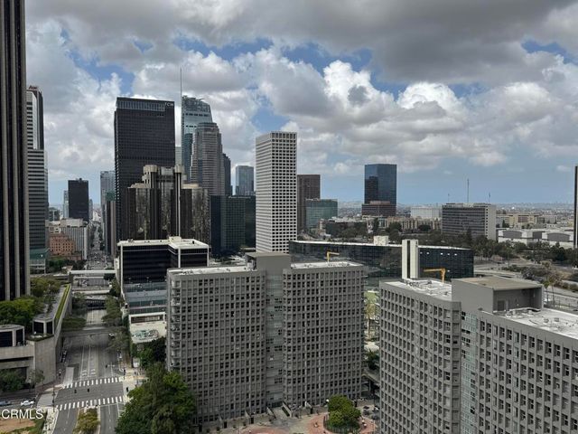800 W 1st Street 2107, Los Angeles, CA 90012