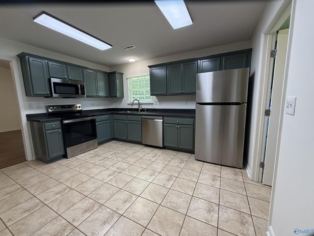 111 Turnstone Court, Huntsville, AL 35824
