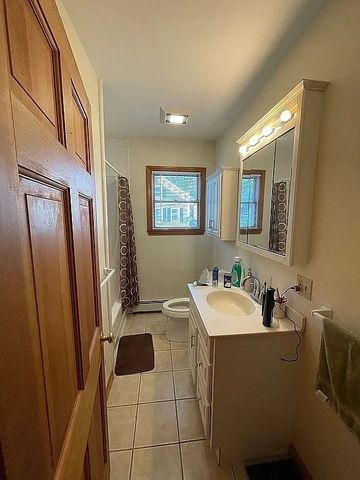 229 Chapel 2, Newton, MA 02458