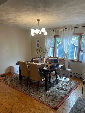 229 Chapel 2, Newton, MA 02458