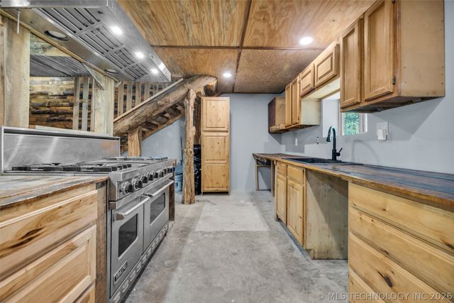 22307 E 843 Road, Park Hill, OK 74451