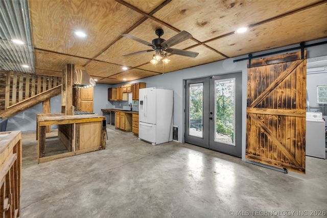 22307 E 843 Road, Park Hill, OK 74451