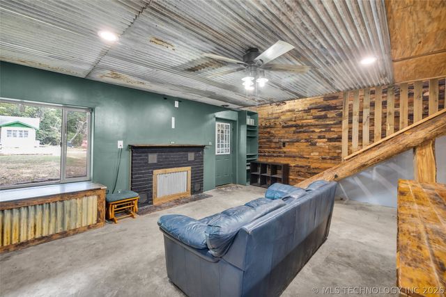 22307 E 843 Road, Park Hill, OK 74451