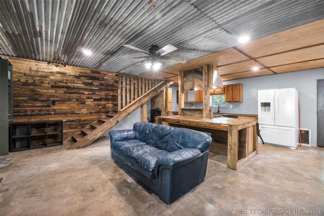 22307 E 843 Road, Park Hill, OK 74451