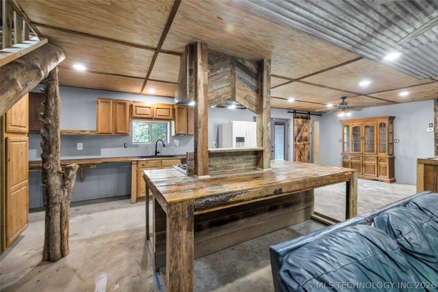 22307 E 843 Road, Park Hill, OK 74451