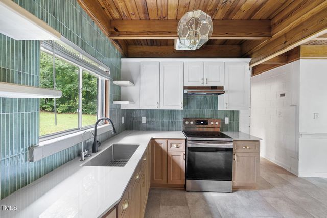 2118 Timberlake Drive, Raleigh, NC 27604
