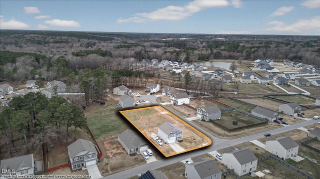 79 Rockwater Way, Zebulon, NC 27597