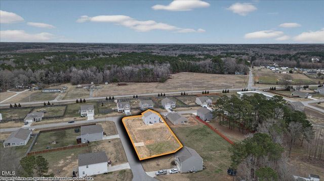 79 Rockwater Way, Zebulon, NC 27597