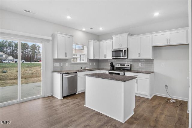 79 Rockwater Way, Zebulon, NC 27597