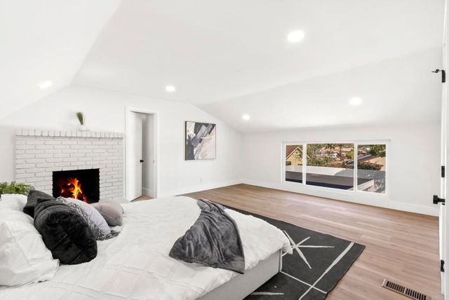 2333 E Mission Avenue, Escondido, CA 92027