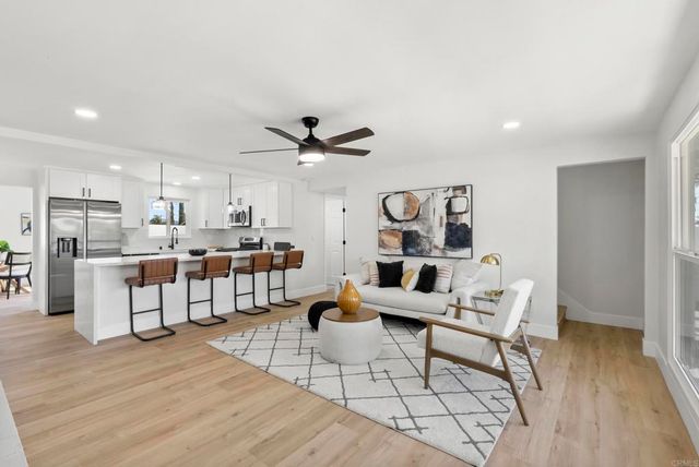 2333 E Mission Avenue, Escondido, CA 92027