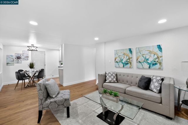 629 S Murdock Ave, Willows, CA 95988