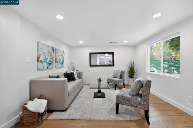 629 S Murdock Ave, Willows, CA 95988