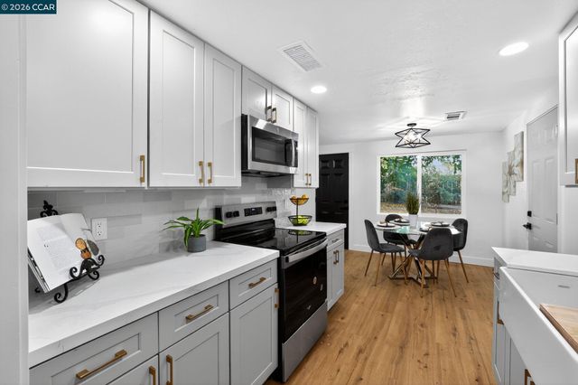 629 S Murdock Ave, Willows, CA 95988