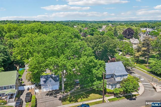 5 Park Avenue, Westwood, NJ 07675